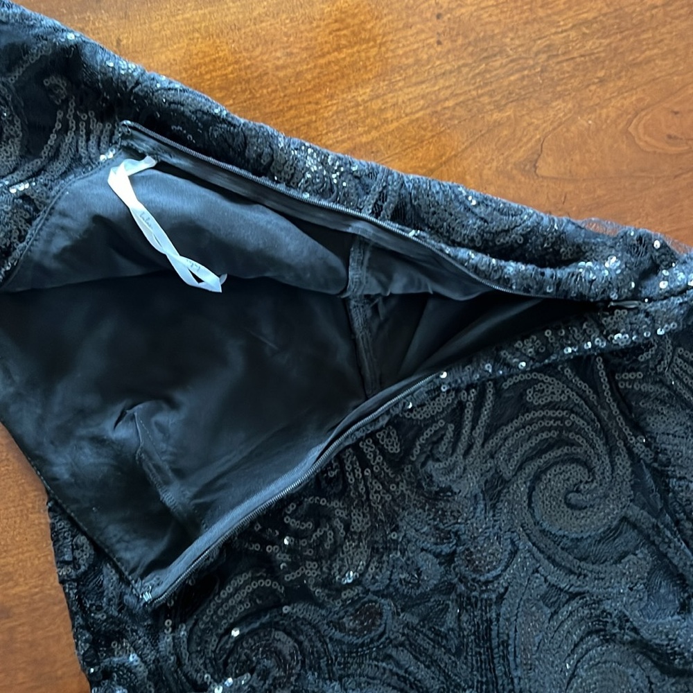 Lulus - Picture 8 of 8